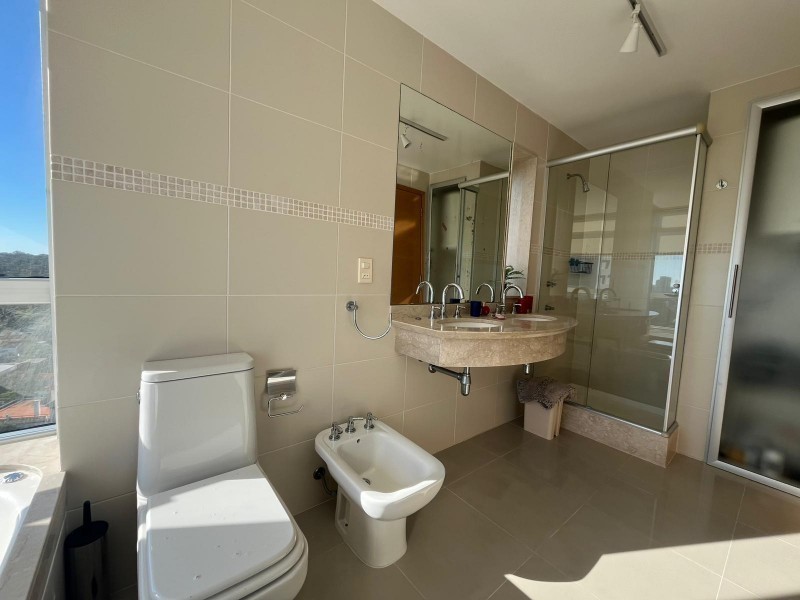 Apartamento en venta de 3 dormitorios en Mansa